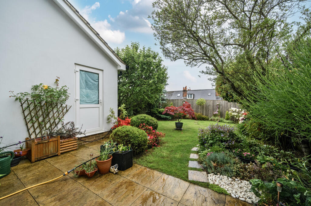 1299648-18-6835c9...