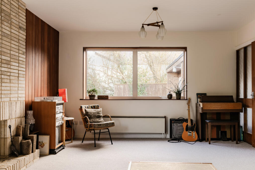 264851 - 1 Hallgarth 9.jpg