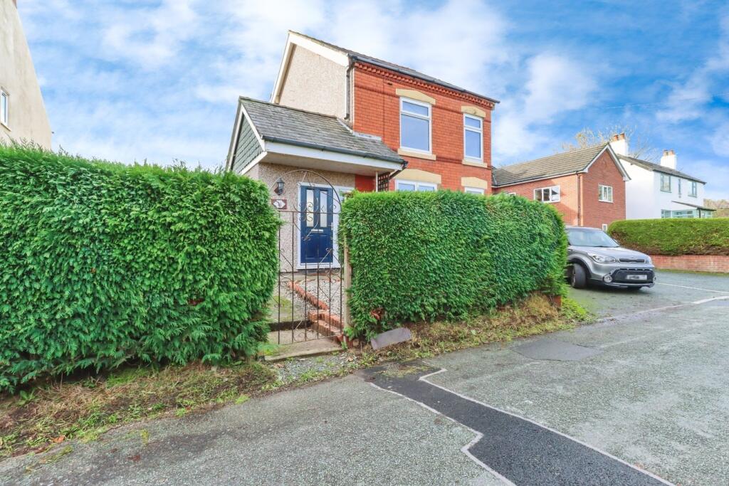 Highfield Road, Highfield, Wrexham, LL11