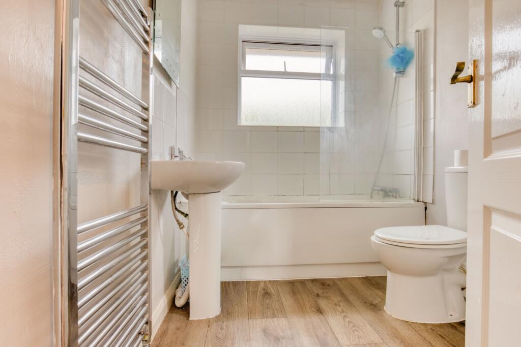 Ewemove Taunton Vera Street (4)