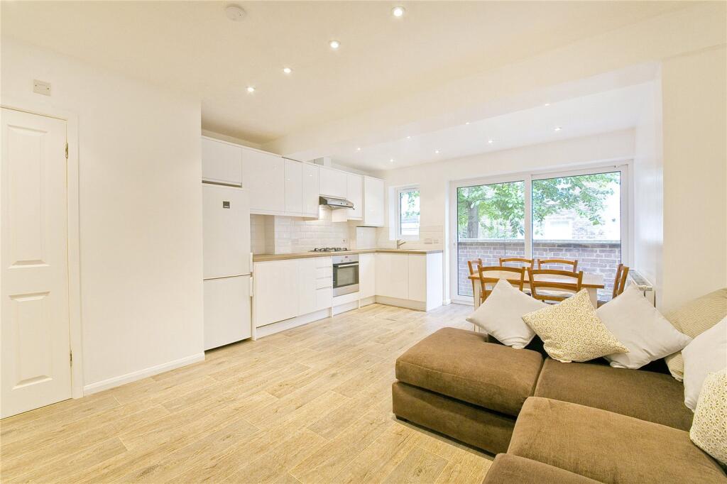 Reception/Kitchen