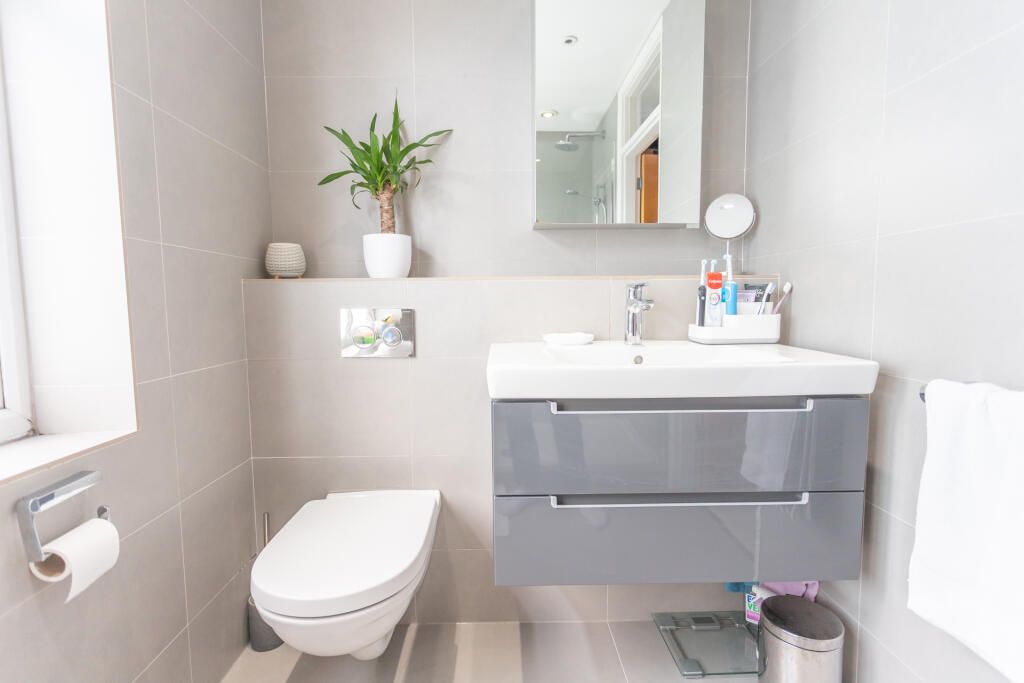 En-suite Shower Room