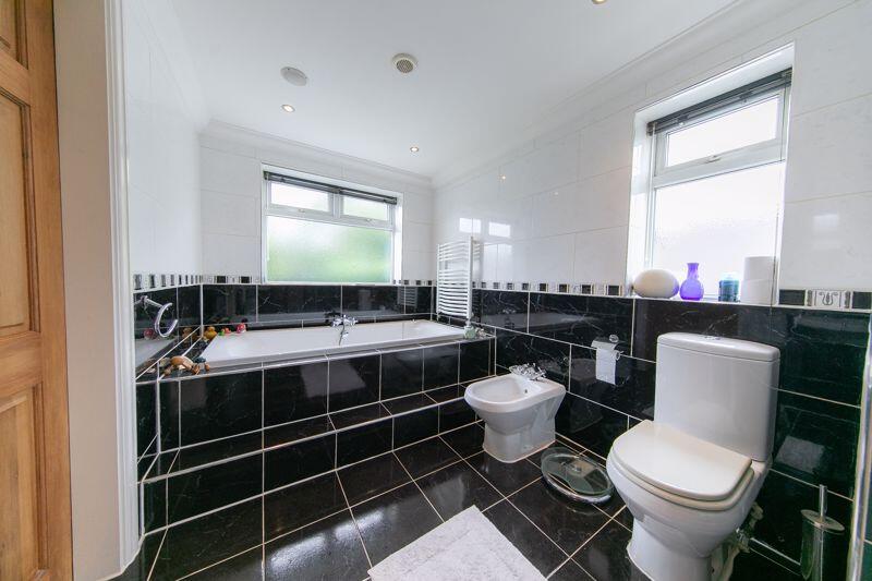 Family bathroom suite