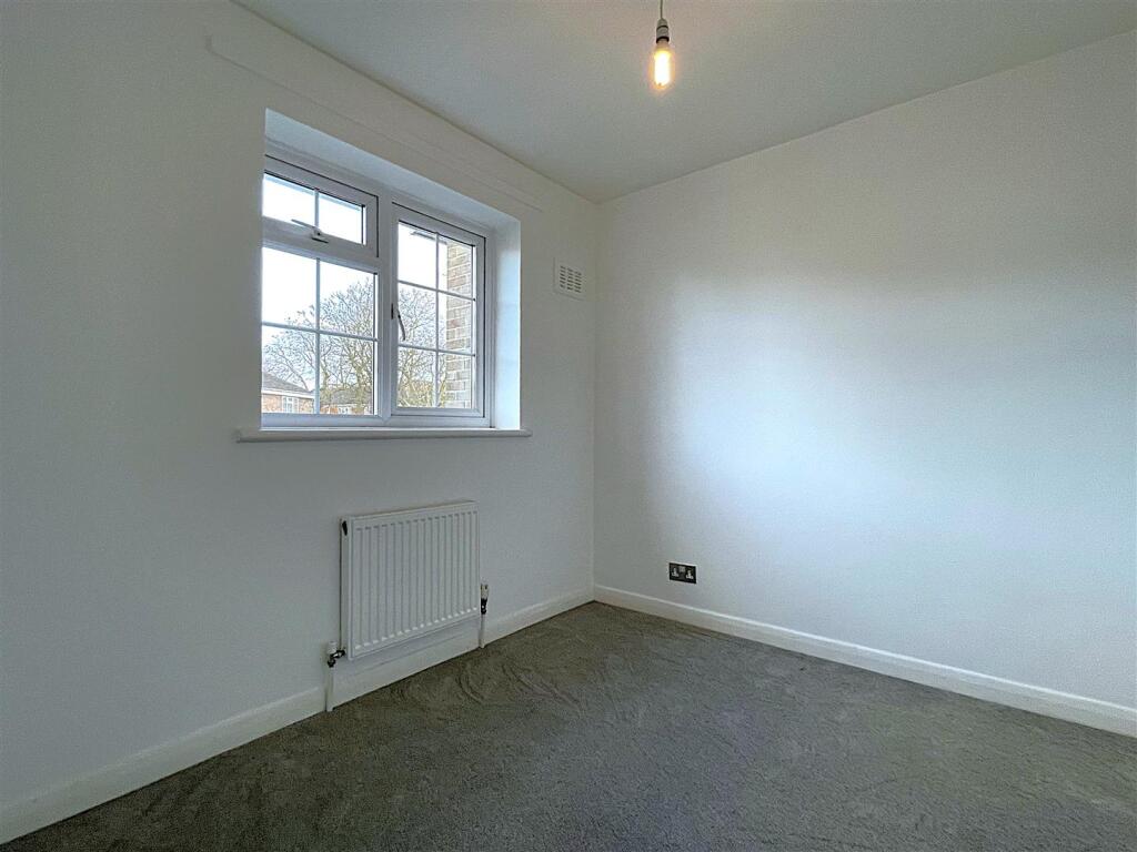 Bedroom2.jpg