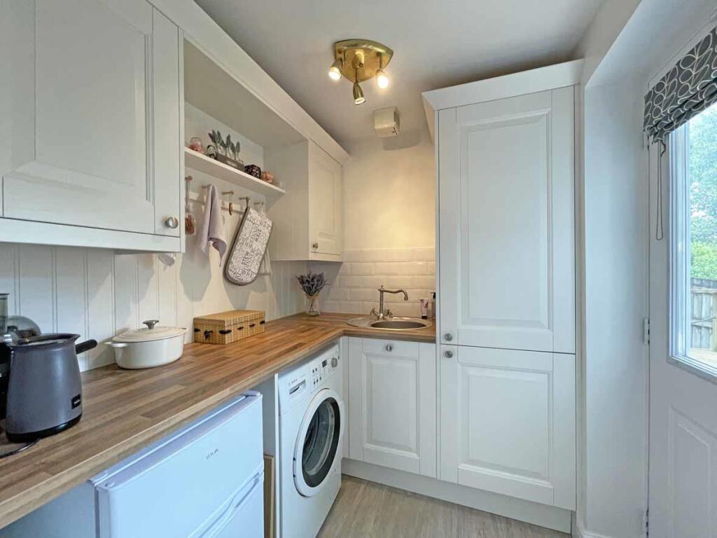 Temeraire Road 2 - Utility.jpg