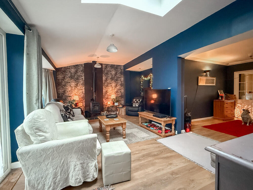 20251029_14414689...