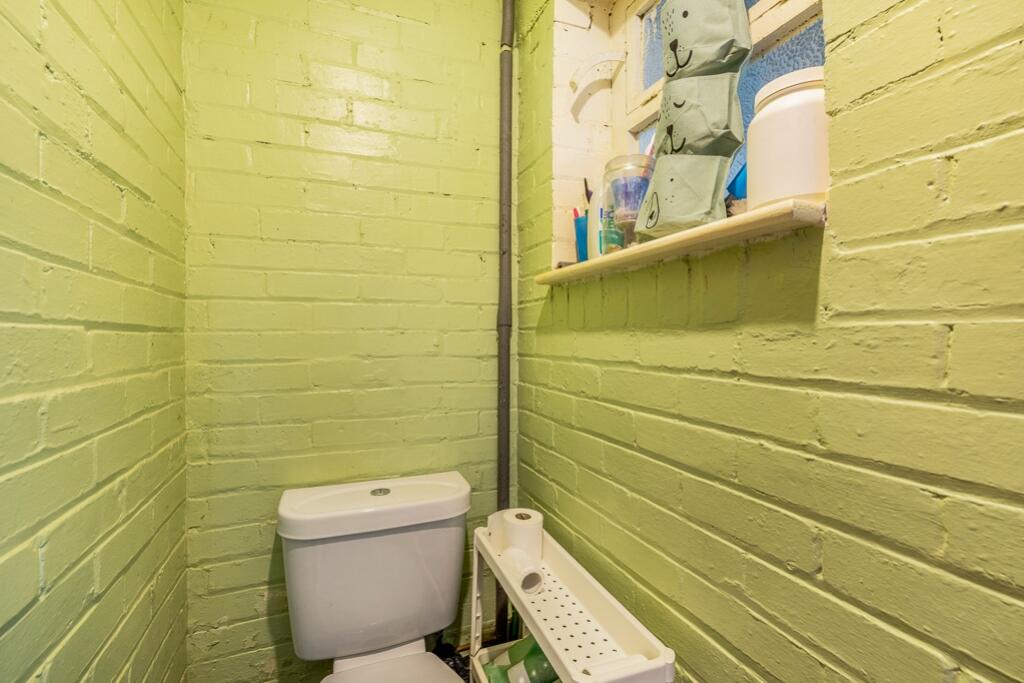 8 Rural Avenue (West Pinchbeck)-20