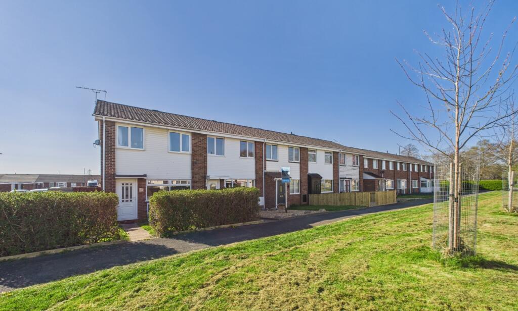 CAM02023G0-PR0130-STILL013