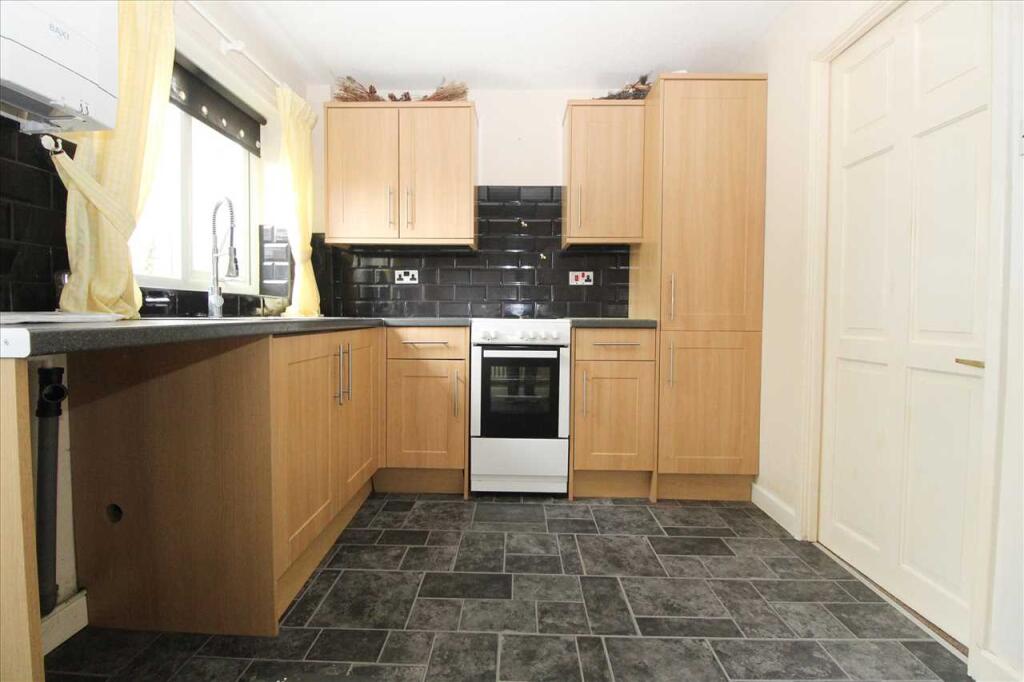 Kitchen / Dining
