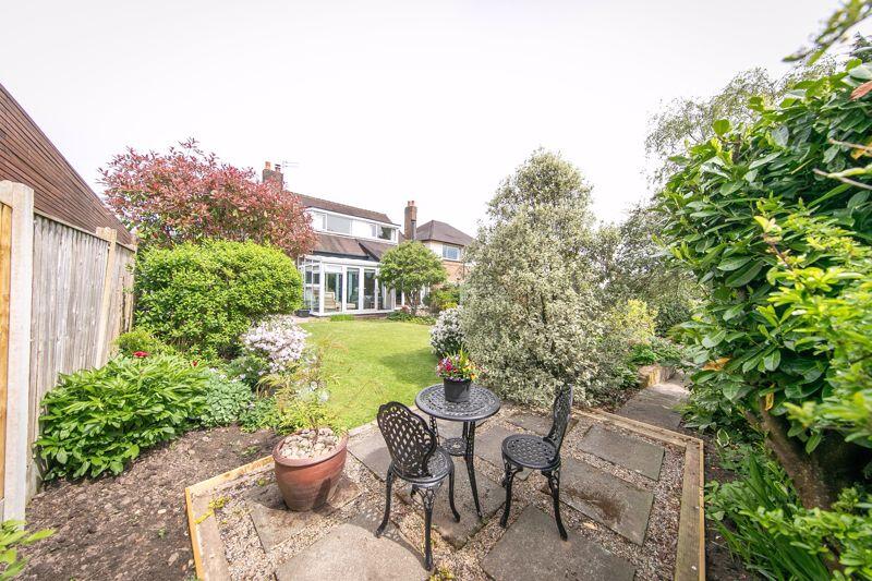 Mature private garden