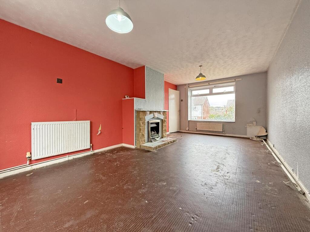 Rockfield Avenue 25 - Living Room.jpg