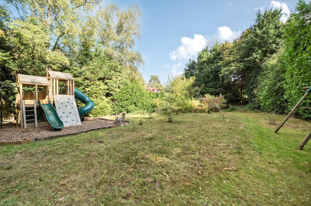 1360315-23-68daa1...