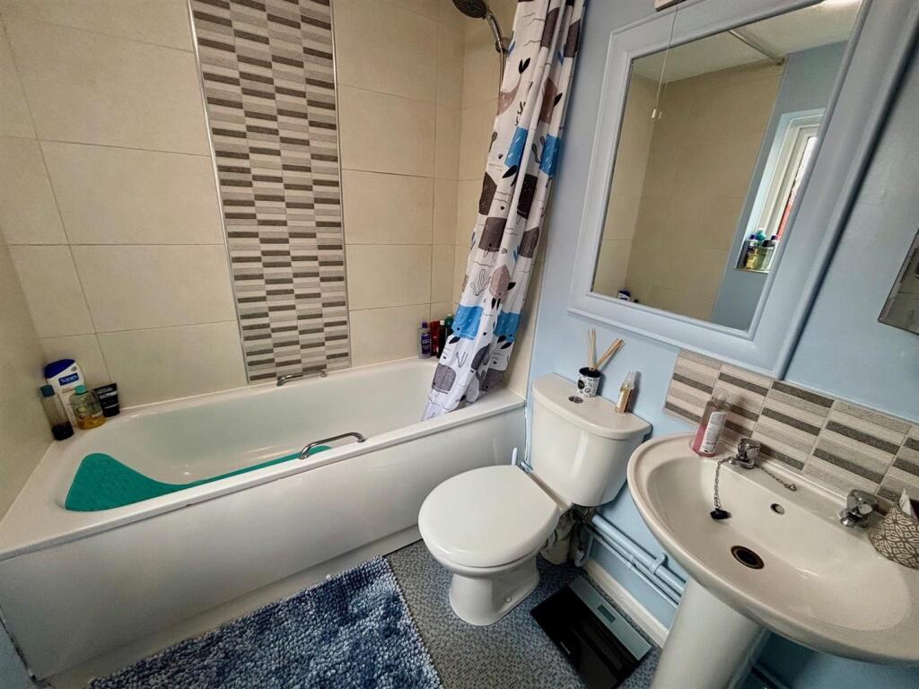Ground Floor Bathroom
