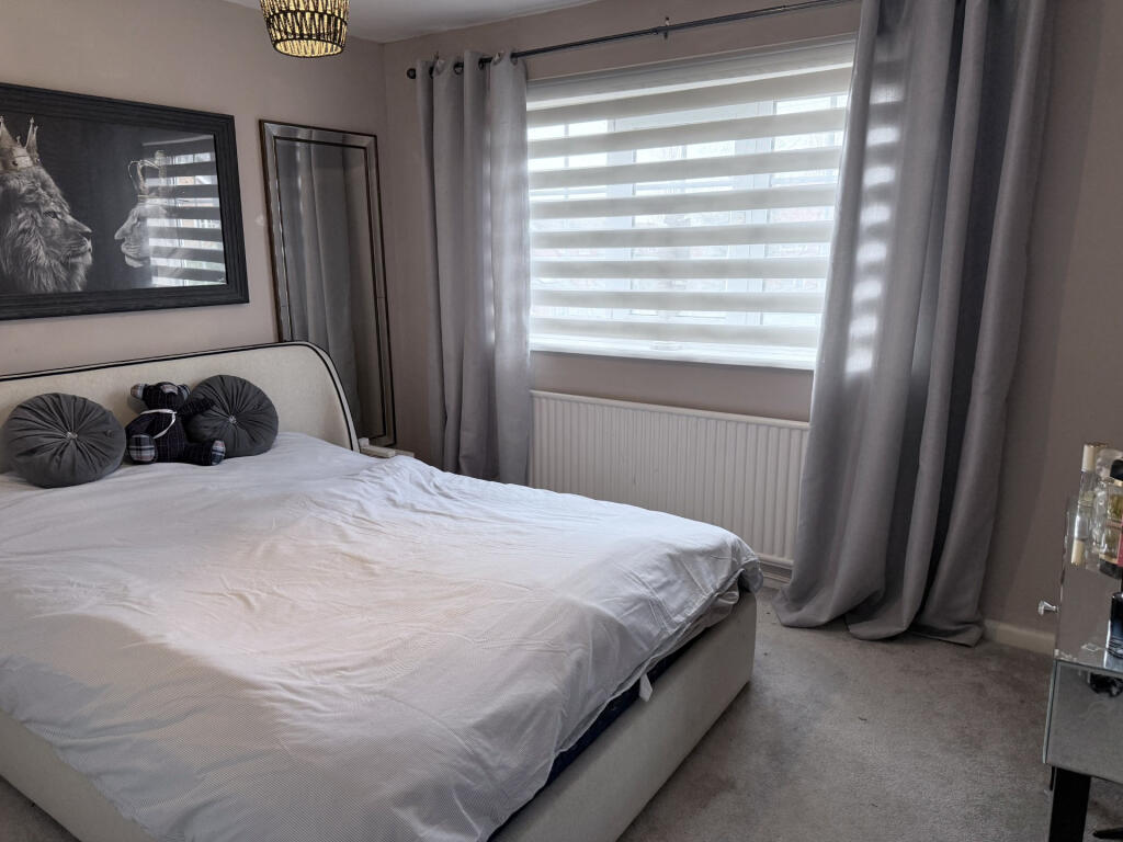 First Avenue,  Clifton, PR4