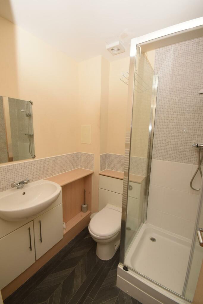 En Suite Bathroom