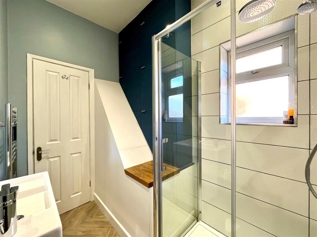 Shower Room Aspect 2