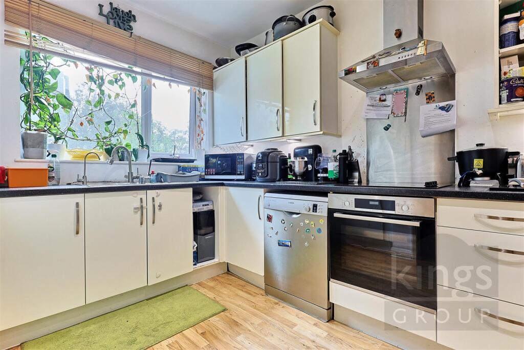 GI9A67433 Potash House 1 Canning Sq Enfield EB1 4B