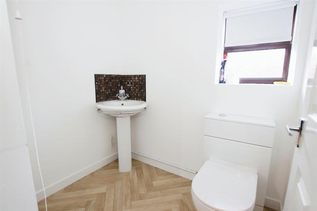 DOWNSTAIRS WC