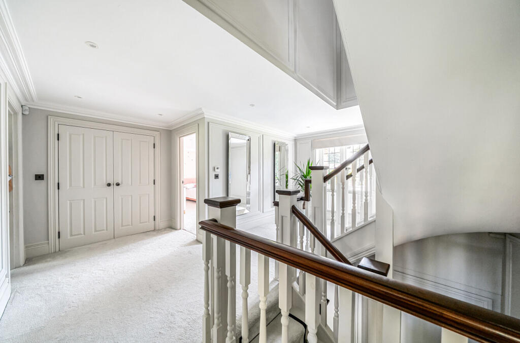 1314396-13-685684...