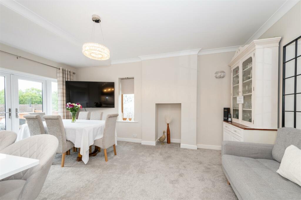 74 Habberley Road internals-11.JPG