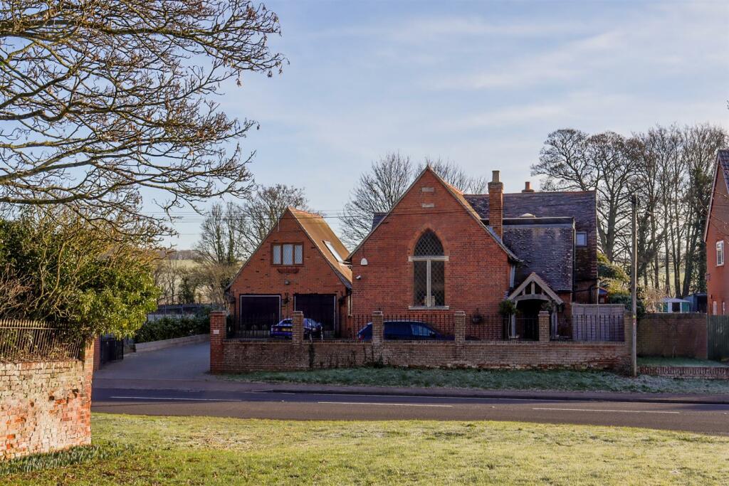 IMG_2230-HDR.jpg