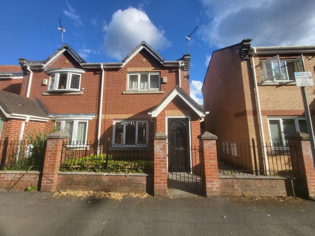 2 Bedroom Semi Detached for Sale