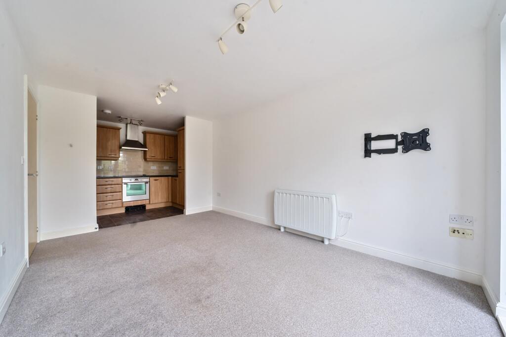 1332529-7-6888b92d7713f