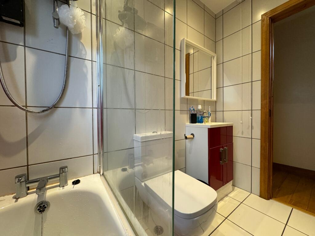 Inspection 28A Llandough Street Cardiff (15)