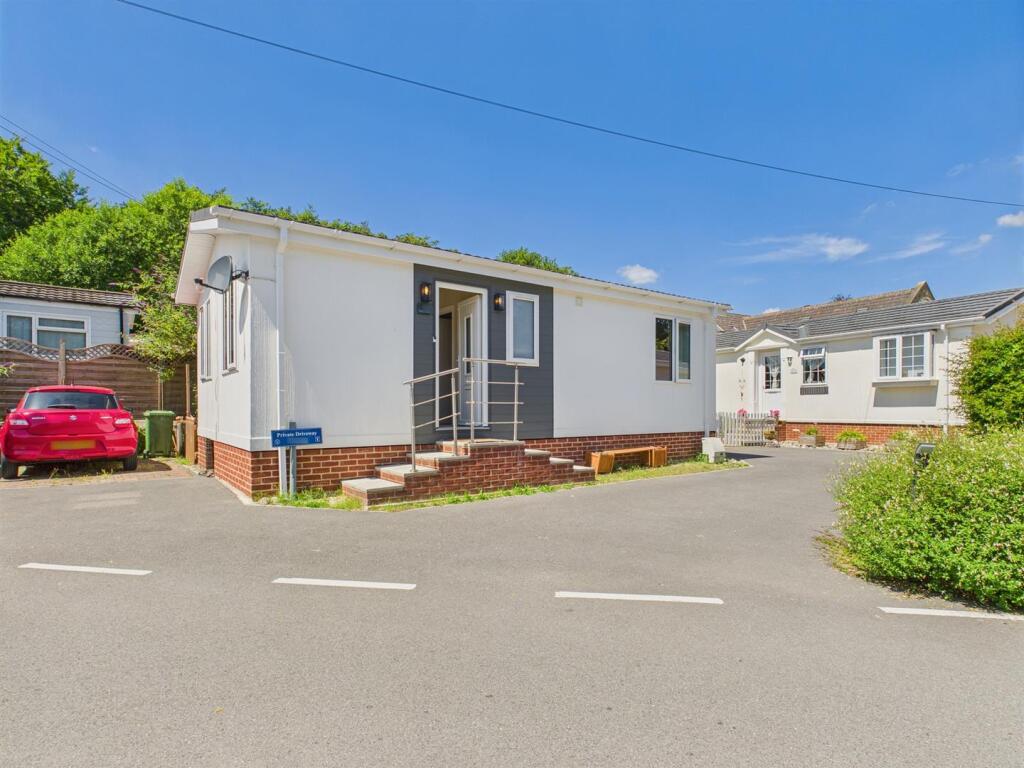 CAM03789G0-PR0076-ST