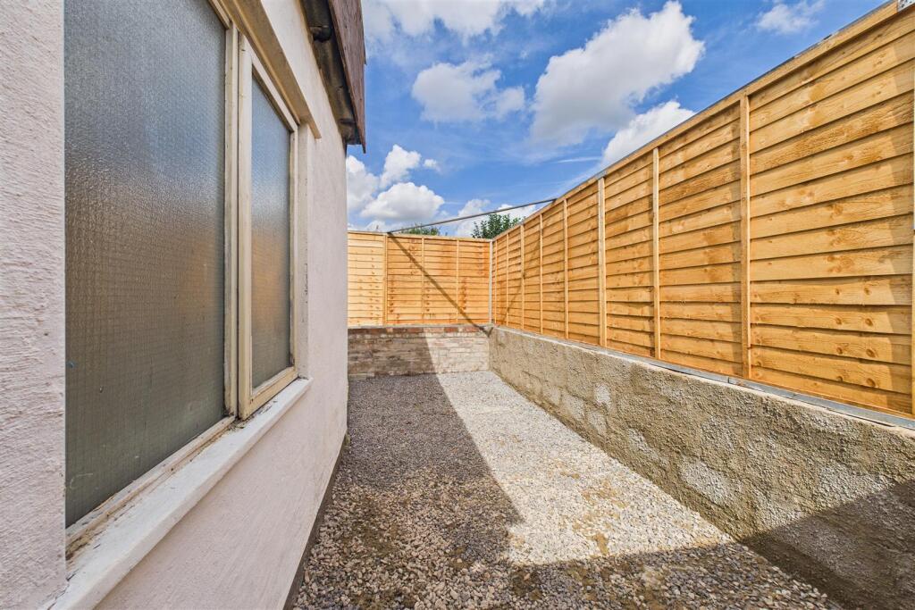 64 Chelsea Road, Easton, Bristol BS5 6AT | Freehol