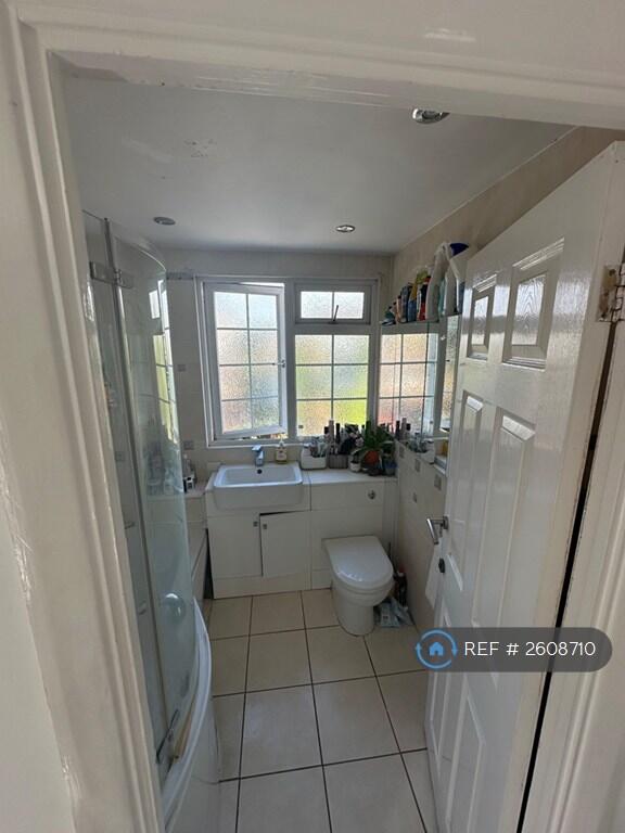 Bathroom First Floor