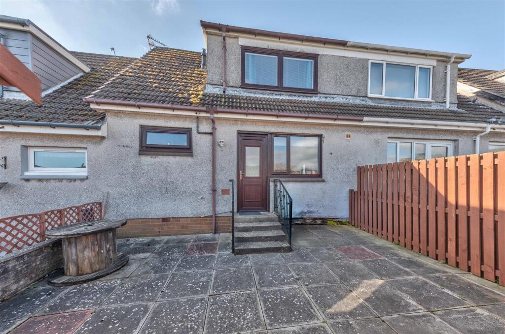 16 Elmgrove Monifieth-15.JPG