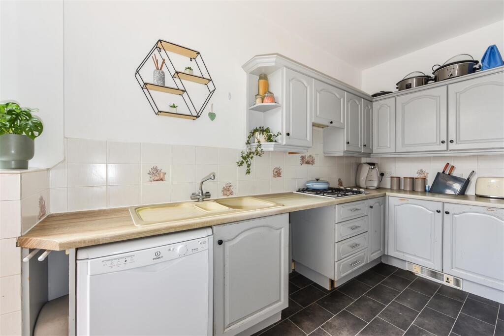 Kitchen.jpg