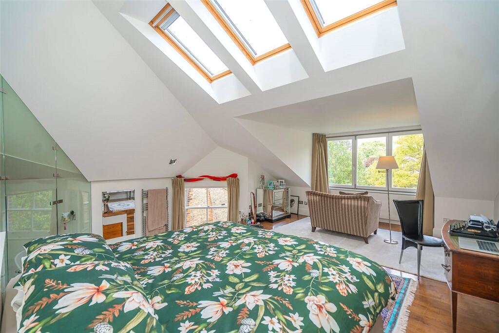 Bedroom 5 A