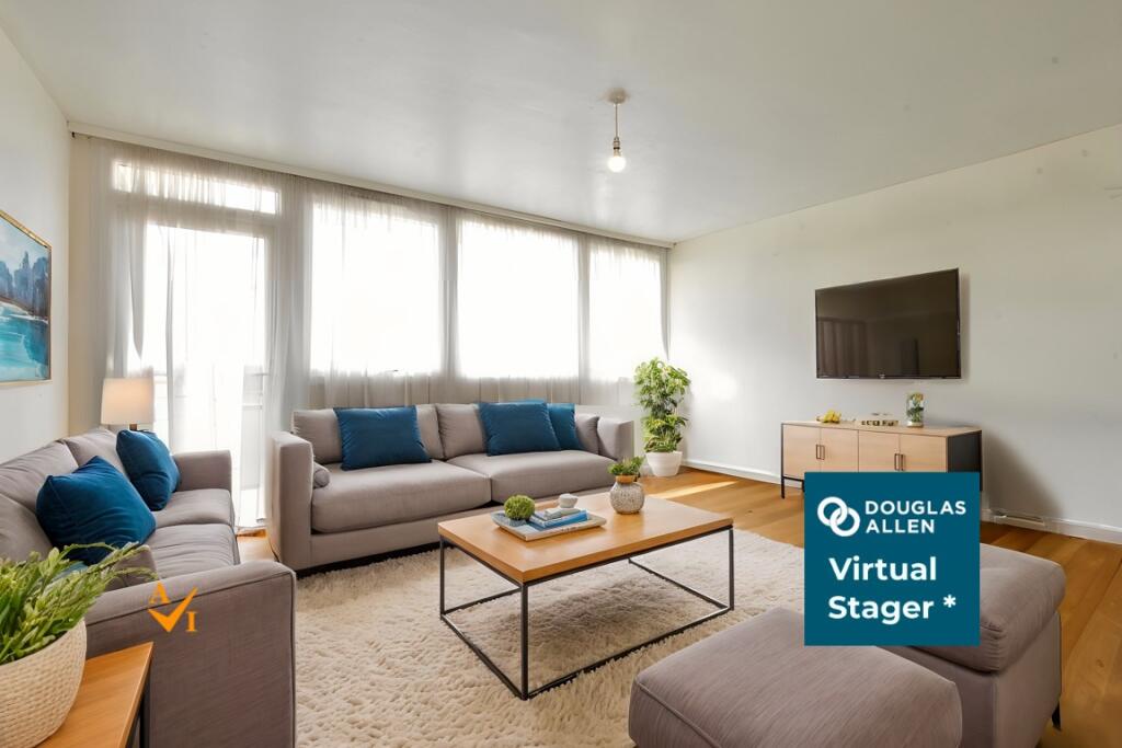 Lounge/Dining Room - Modern