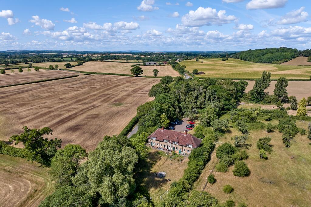 1-4 Greenlands Cottages, Ashorne, Warwick CV35 9AB