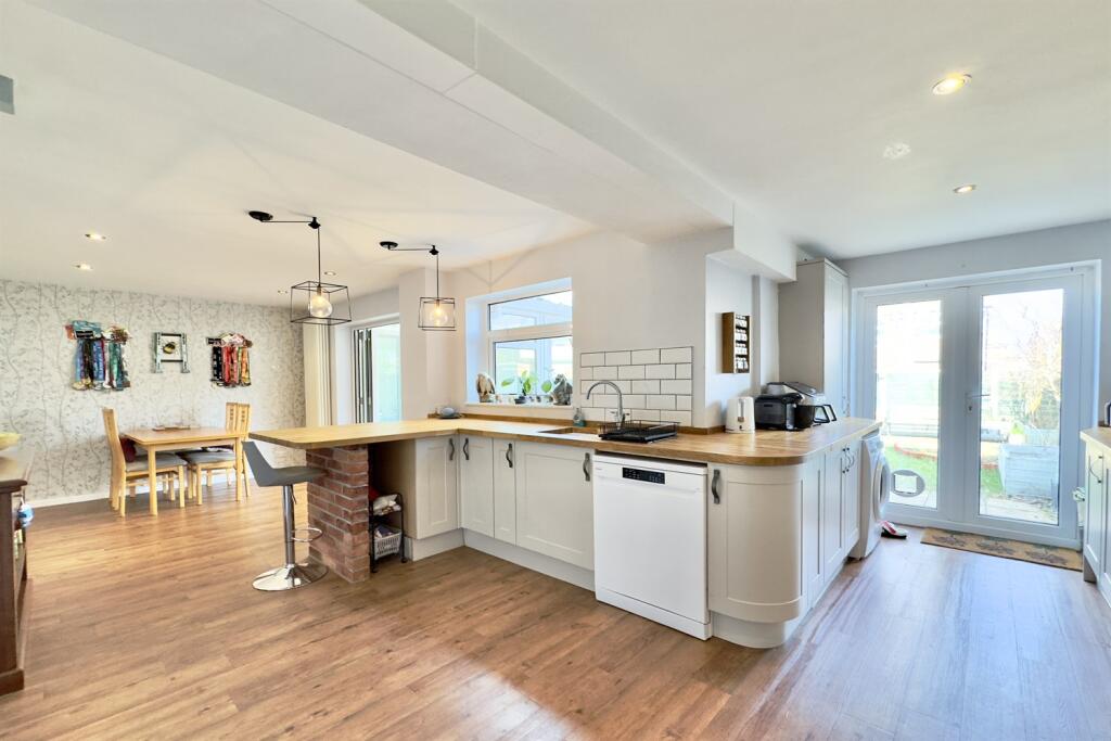Open Plan Living Din