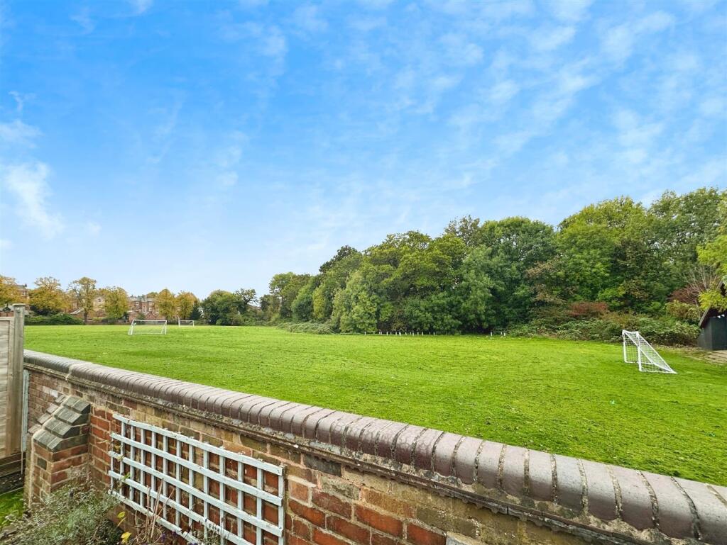 89554b73--4150-AD19-FC72359464E7-96500-00001F2C615