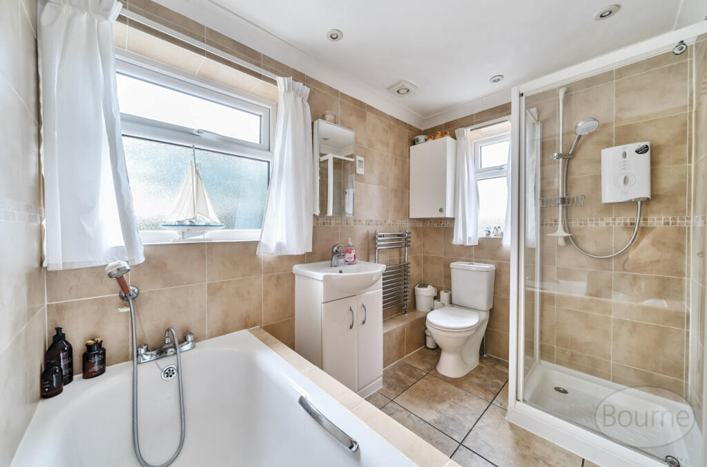 68b7c0c0-a19d-454...