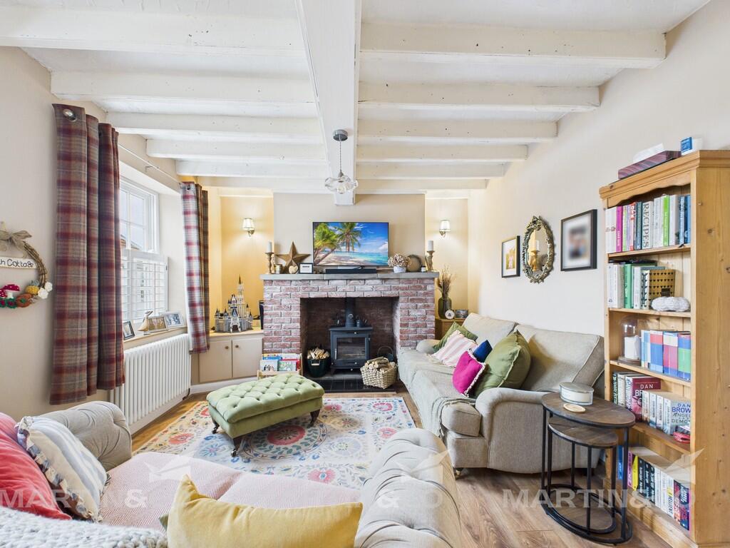 CAM02406G0-PR0526...