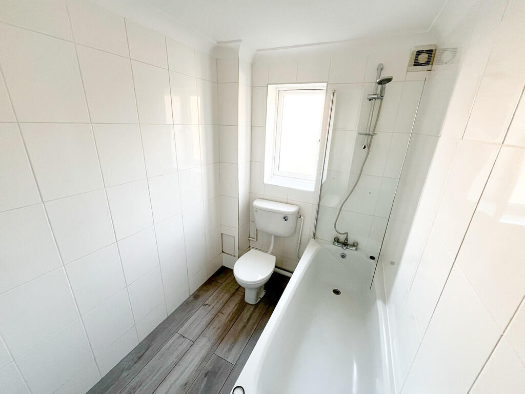 IMG-20250308-WA00...