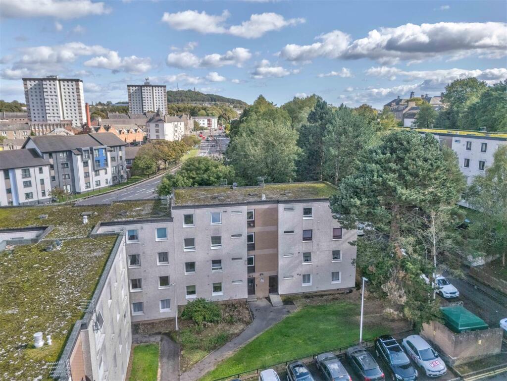 13 Atholl Street Dundee-10.JPG