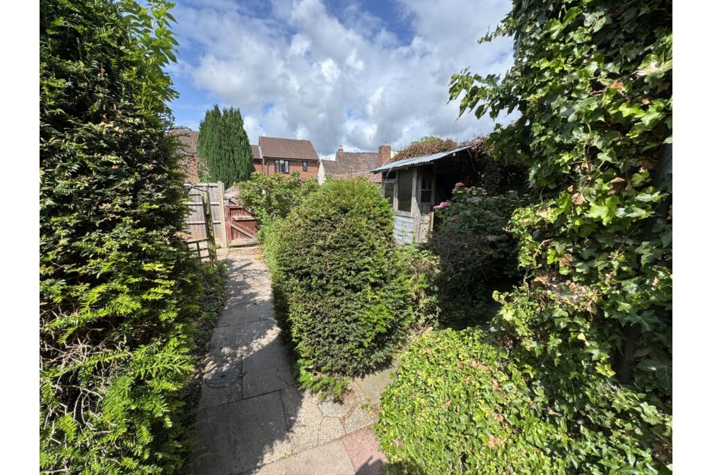 Side Garden