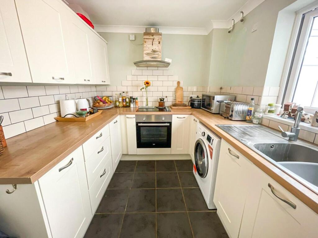 tlc_a83269cd-bad5-4da3-9e59-e2d334d6620d_d2915a2.j