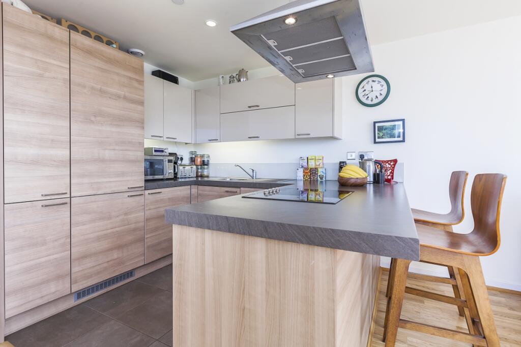 Kitchen (2)