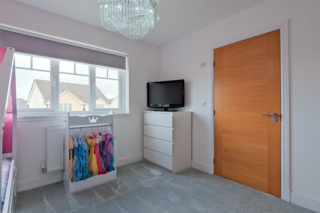010-5 Curriefield View, Cleland ML1 5GQ.jpg