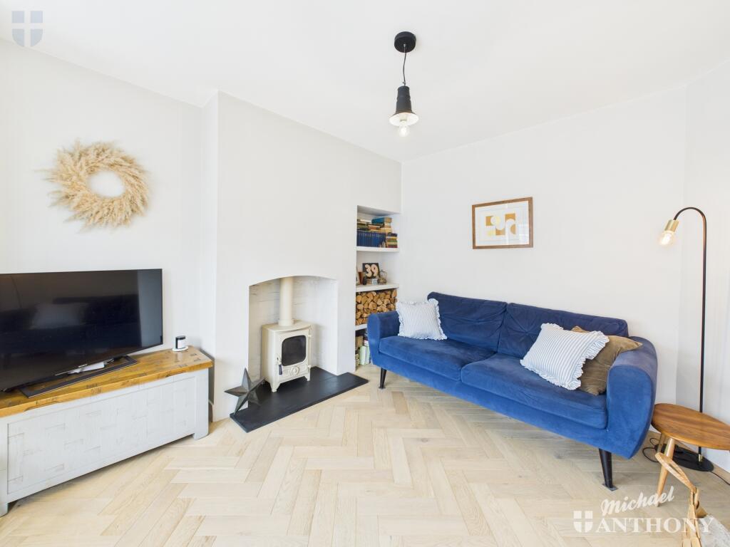 CAM03852G0-PR0224-STILL007