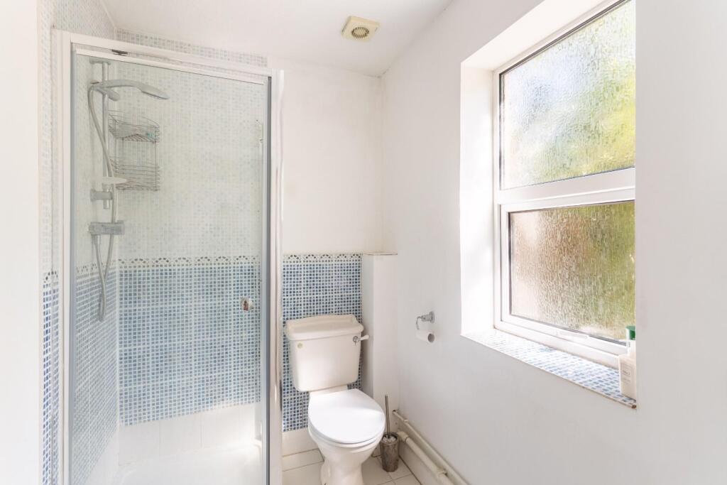 Cranley Nep Town Road-5.jpg