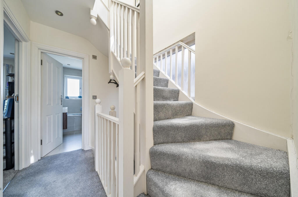 1315363-8-685eb06...