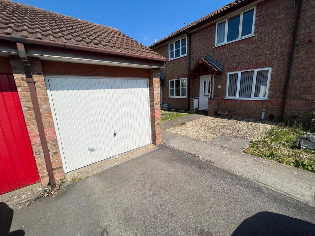 Garage Front.jpg